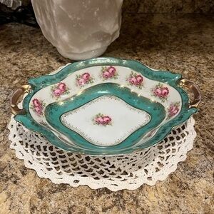 Vintage Victoria Austrian vegetable side dish green with pink roses, gold trim.